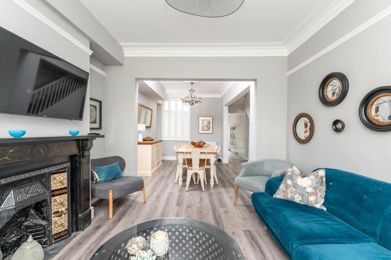 Villa Stunning And Modern 5 Bed House I Pass The Keys York Exterior foto